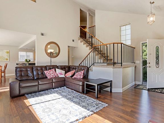 5th image of 5717 Tevlin Ln