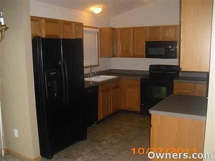 5th image of 2092 Shetland St