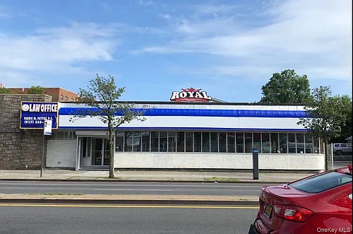 19208 Jamaica Ave Photo 1
