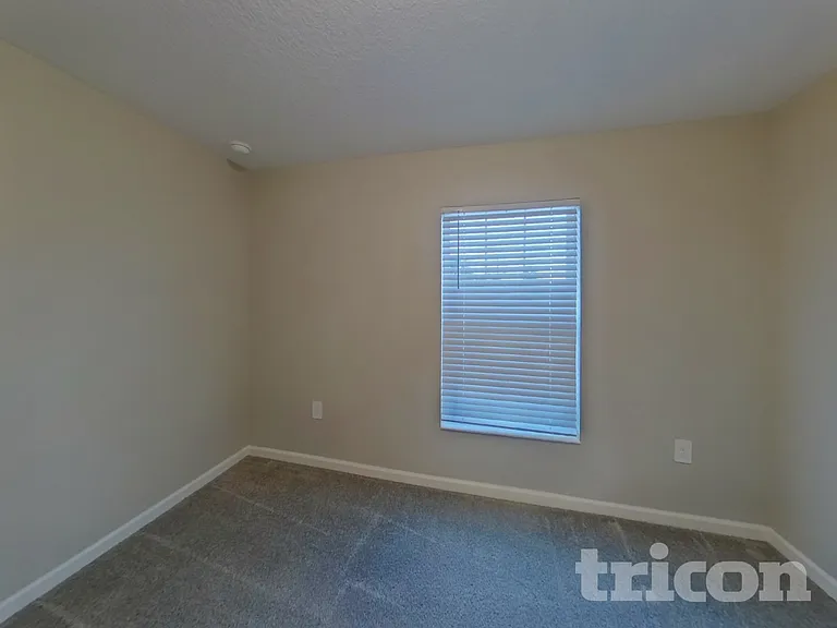 9496 Revere Ave — Photo 12