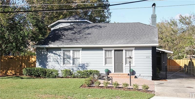 1st image of 609 Avalon Blvd