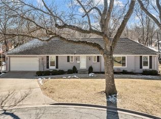 3005 W 90th Ter, Leawood, KS 66206