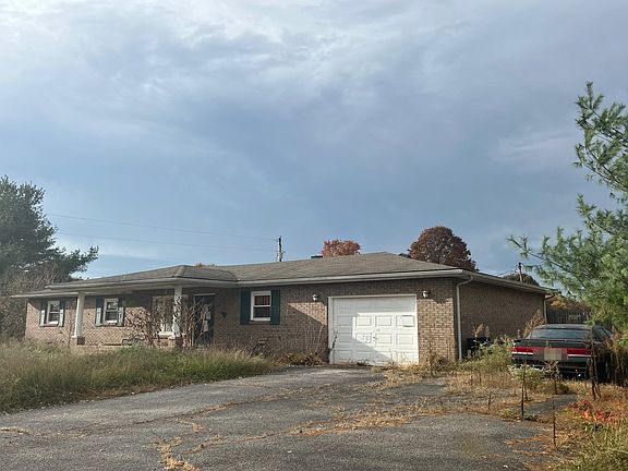 2nd image of 22505 Highway 31 S