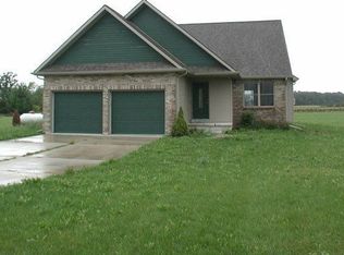 2962 Gale Rd, Eaton Rapids, MI 48827