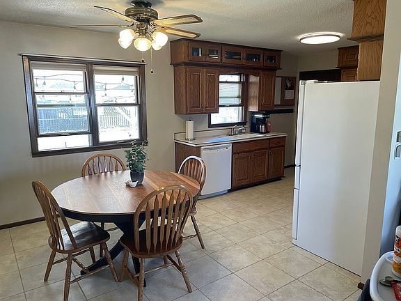 3rd image of 2403 W 15th St