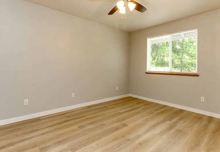 25807 87th Avenue Ct E — Photo 15