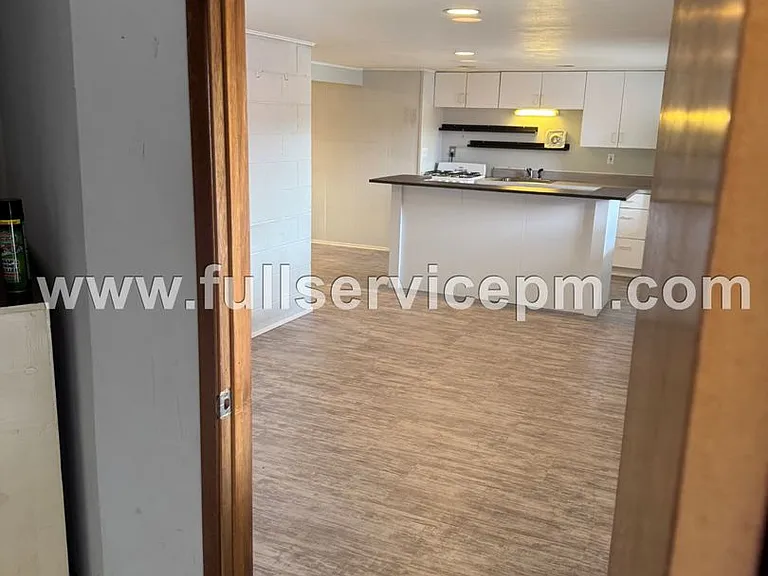 625 Avenue B #2 — Photo 7