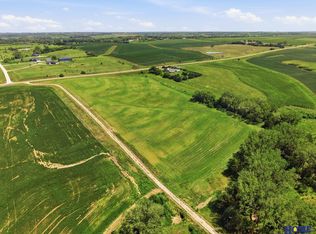2 Jackson Stone Ln, Palmyra, NE 68418