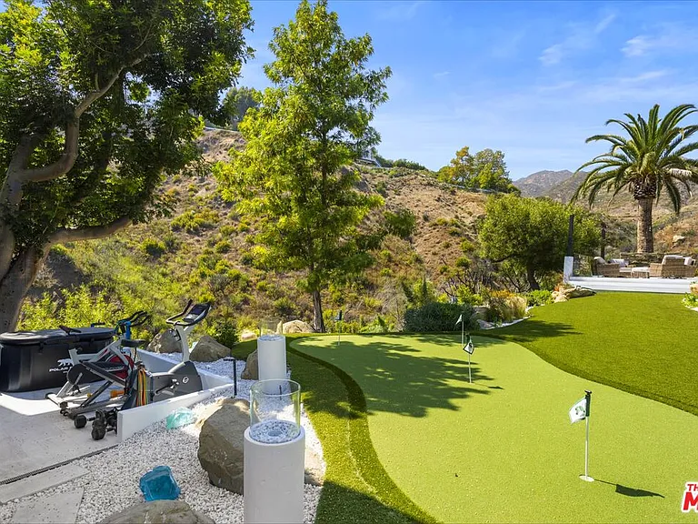 3851 Sweetwater Canyon Dr — Photo 19
