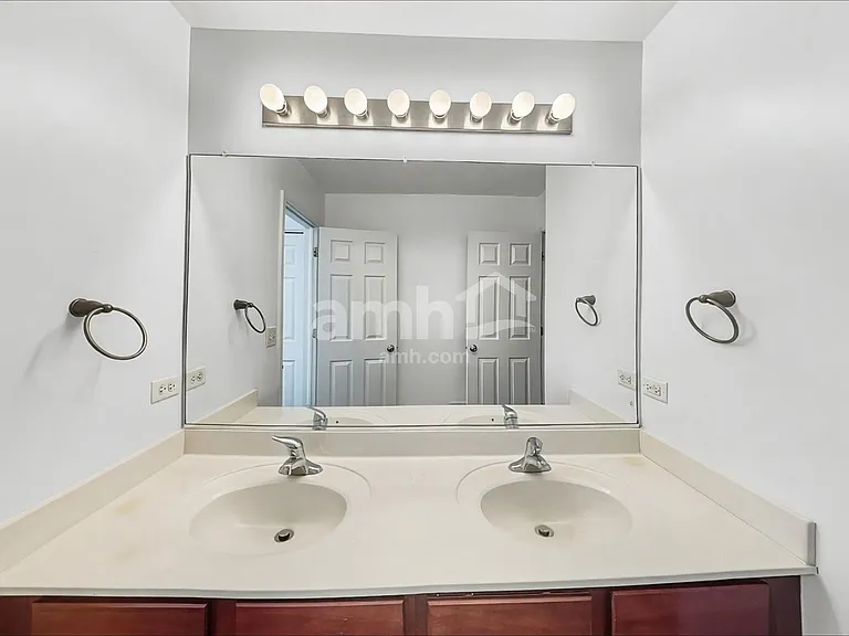 6408 Roth Dr — Photo 15