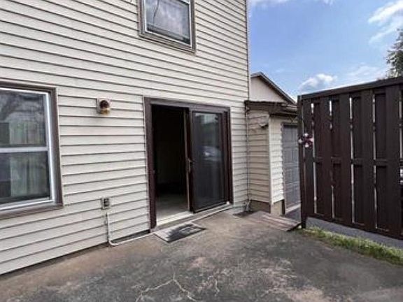 2nd image of 1224 Cedar Ln #1224
