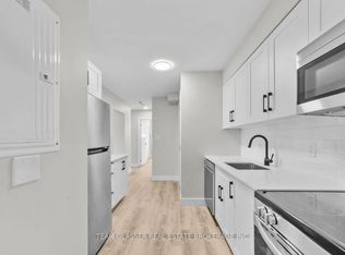 400 Scenic Dr UNIT 4, London, ON N5Z 3A8