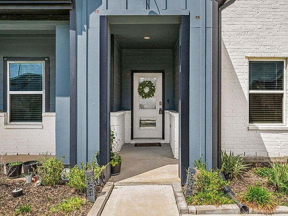 4th image of 31318 Hexan Heights Ln