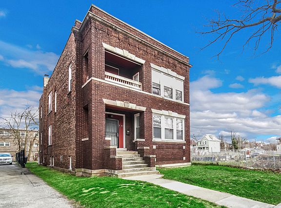 2nd image of 7549 S Saginaw Ave