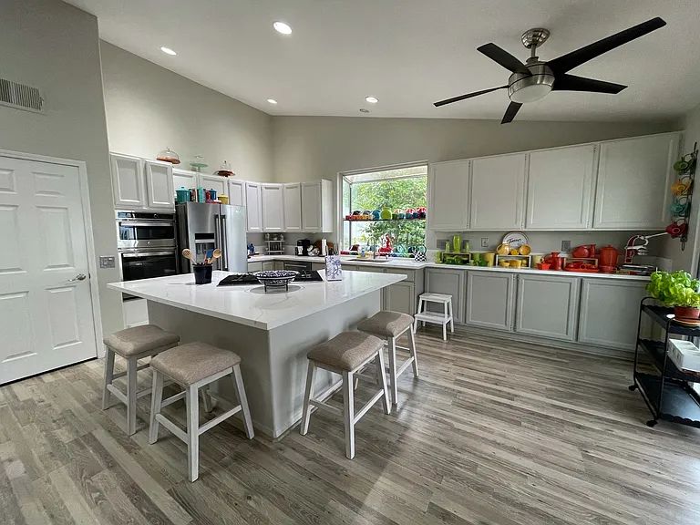1148 Masterpiece Dr — Photo 10