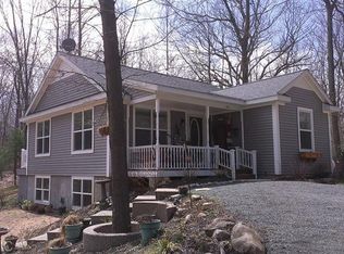 7329 W Range St, Mears, MI 49436