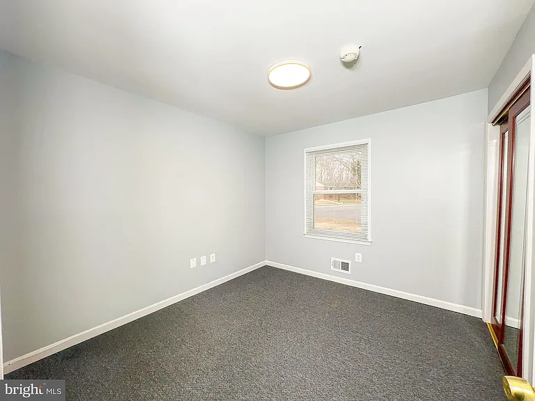 9206 Lorelei Ct — Photo 26