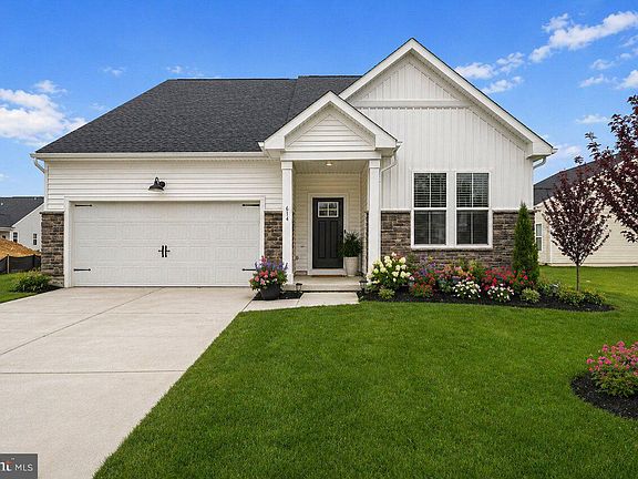 2nd image of 614 Virdin Dr