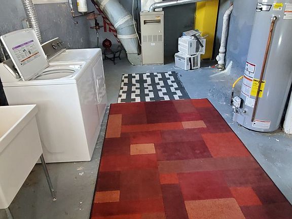 3rd image of 44 Alderson Ave