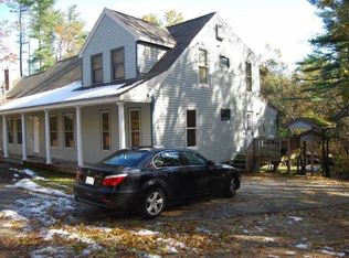 712 Old Dunstable Rd, Groton, MA 01450