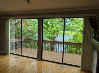 2007 Lakewinds Dr, Reston, VA 20191