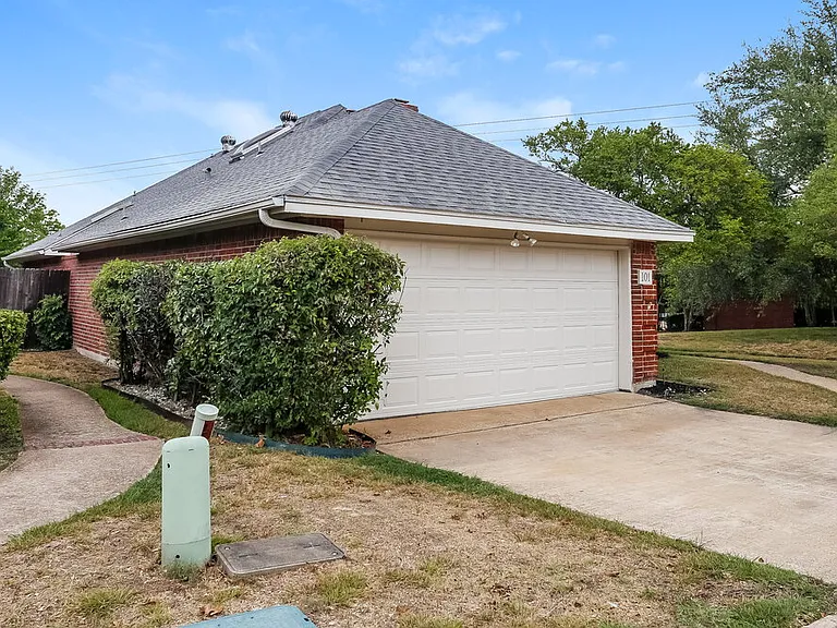 101 Streamside Dr #A1 — Photo 3