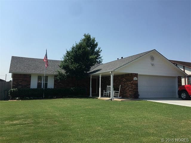 1st image of 1455 Paradise Ln