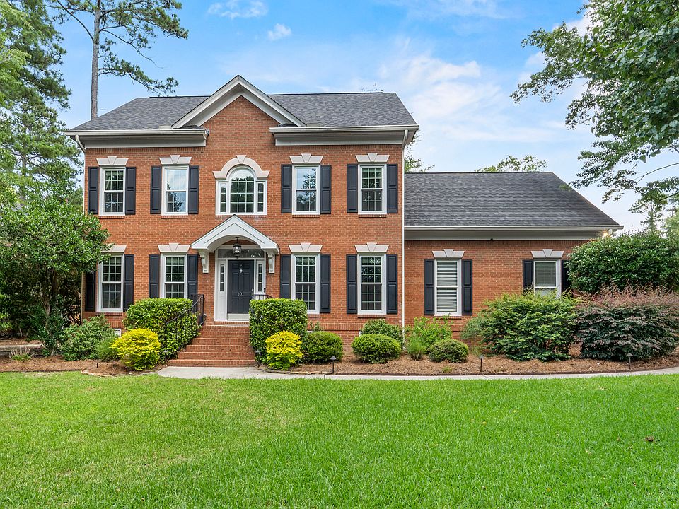 1st image of 101 Hollingwood Dr