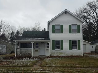 214 S Poplar St, Cambridge, IL 61238