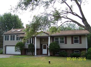 23 Burt St, Berkley, MA 02779