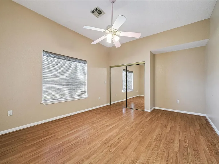 2709 Avenue D — Photo 11