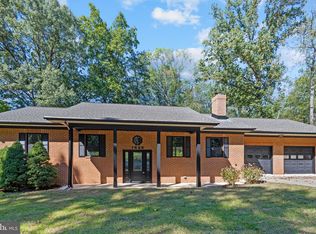 1628 Mount High St, Woodbridge, VA 22192