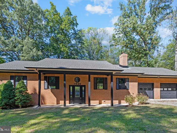 1628 Mount High St, Woodbridge, VA 22192