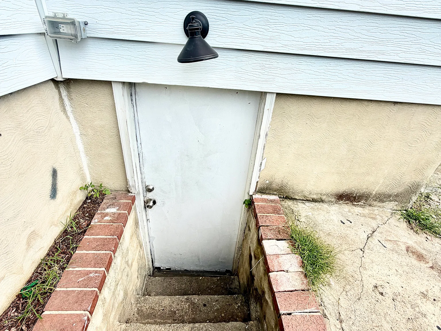 5830 Carroll St — Photo 2
