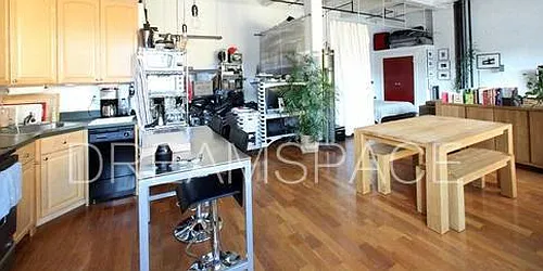 Rented by Dream Space Realty