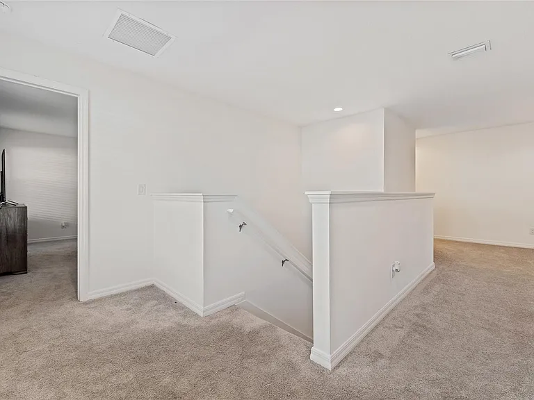 156 Glass Onion Dr — Photo 15