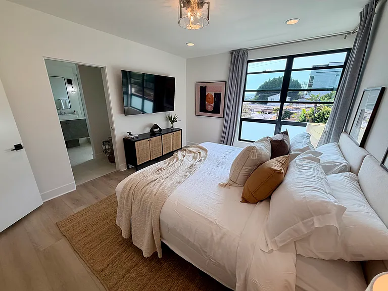 1320 W Cannon Dr #6 — Photo 16