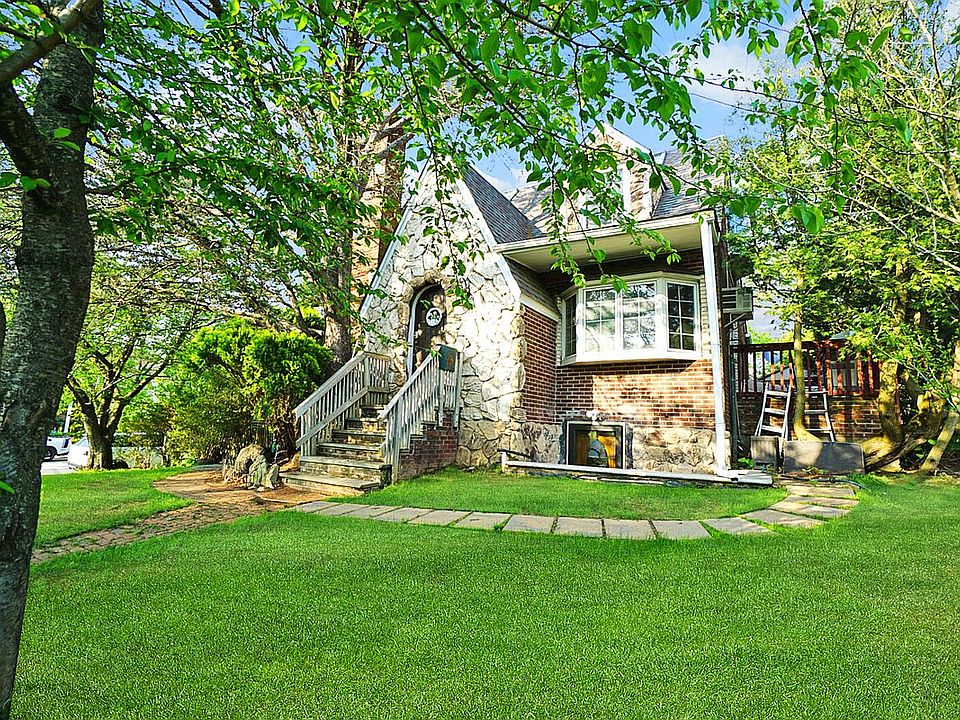 1st image of 743 Huguenot Ave