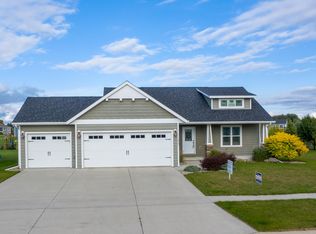 1829 Tanbury Ln, Brookings, SD 57006