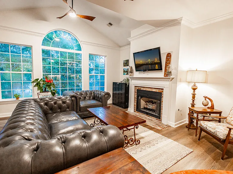 147 Golf View Ln — Photo 4