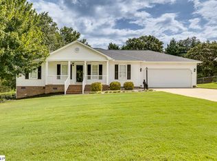 16 Chosen Ct, Greer, SC 29650
