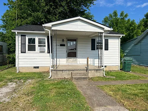 934 Jackson St Photo 1