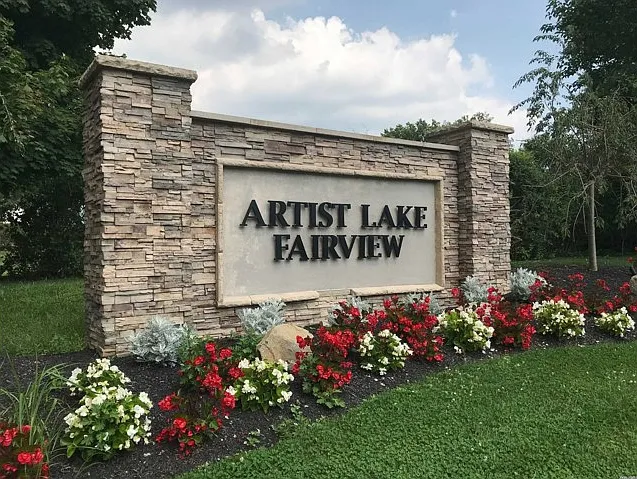 214 Artist Lake Dr — Photo 1