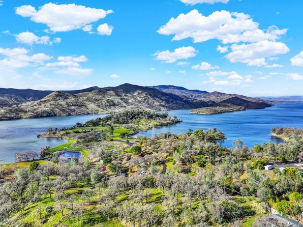 104 Parkview Ln, Napa, CA 94558