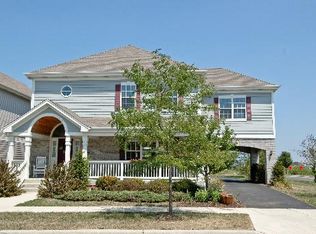 3700 Middleton Ct, Elgin, IL 60123