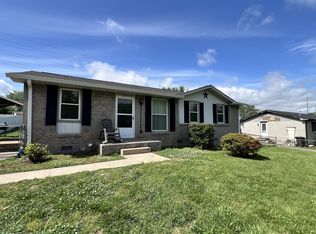 2806 Driftwood Dr, Springfield, TN 37172