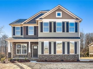 307 Kilbourne Dr, Bermuda Run, NC 27006