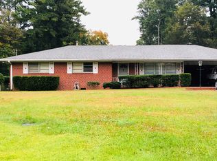 2022 Ferry Dr, Marietta, GA 30066