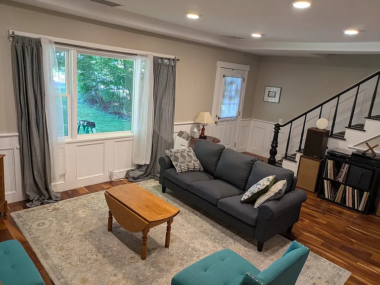 411 River Rd — Photo 16