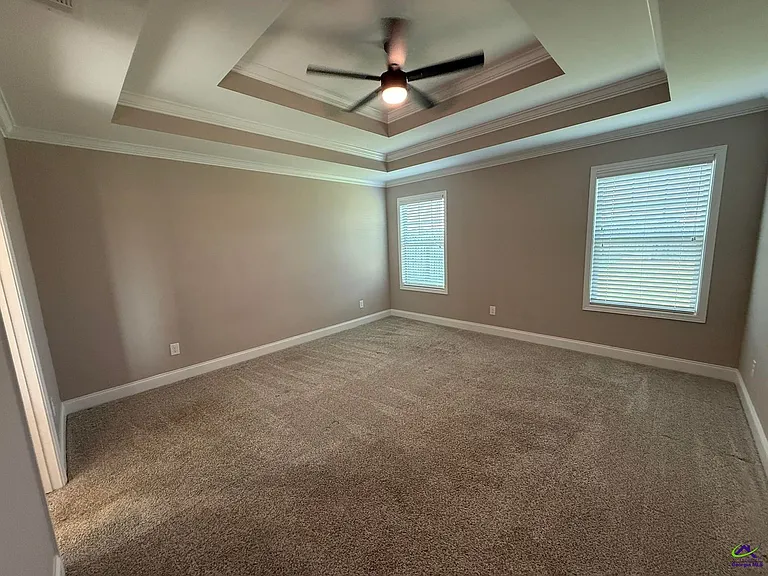 313 Creek Ridge Dr — Photo 12